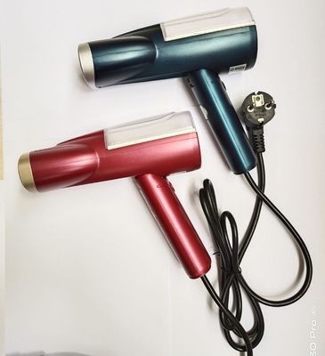 Rimuovi senza sforzo le rughe con il vaporizzatore portatile per abbigliamento LM-1903