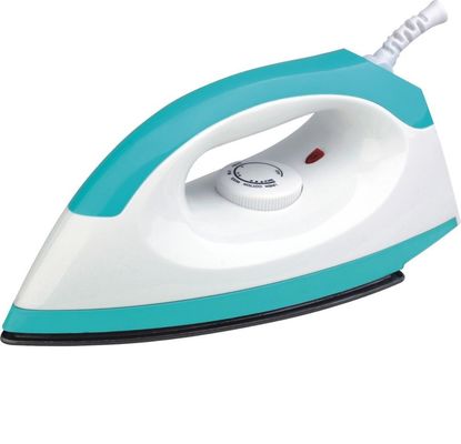 Stiratura fatta con ferro secco LM-209 e suole di alluminio