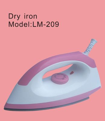 Stiratura fatta con ferro secco LM-209 e suole di alluminio